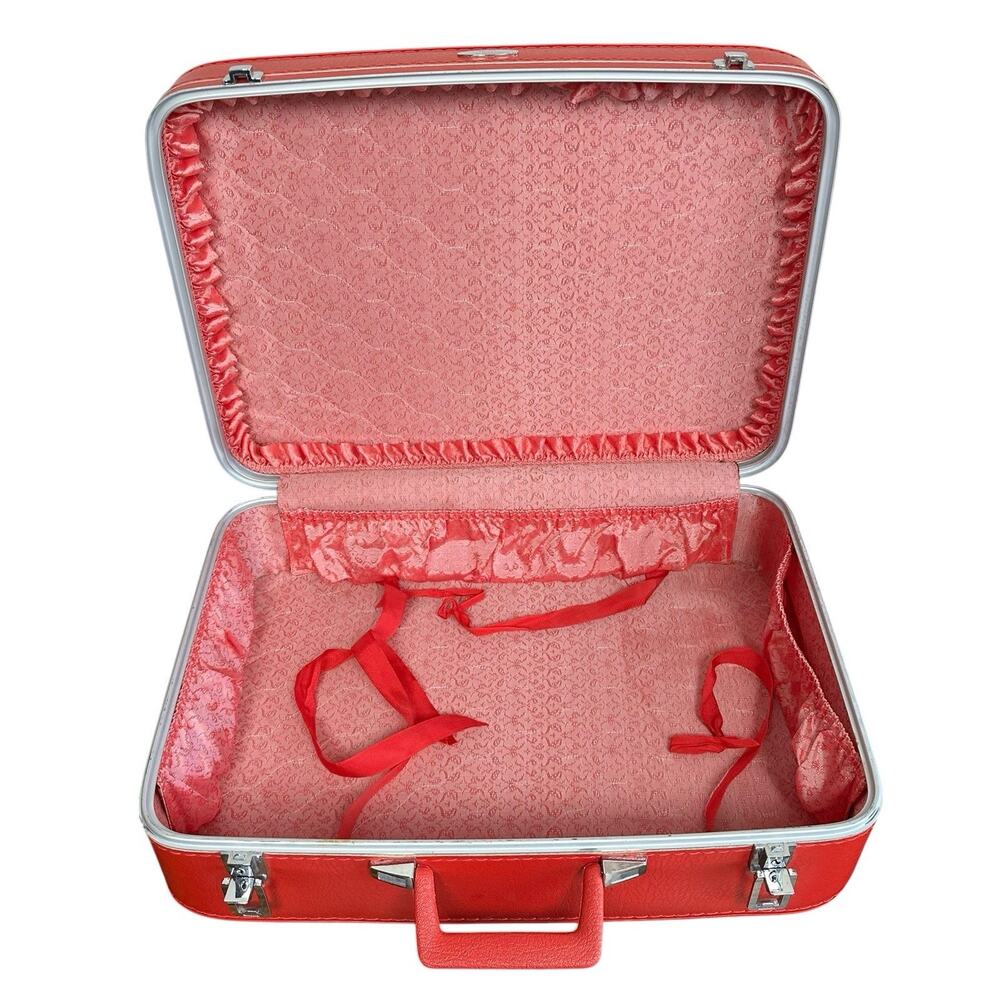 Vintage Sears Featherlite Red Hard Shell Suit Case & Key Feminine Interior